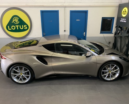 LOTUS Emira V6 First Edition Nimbus Grey 9
